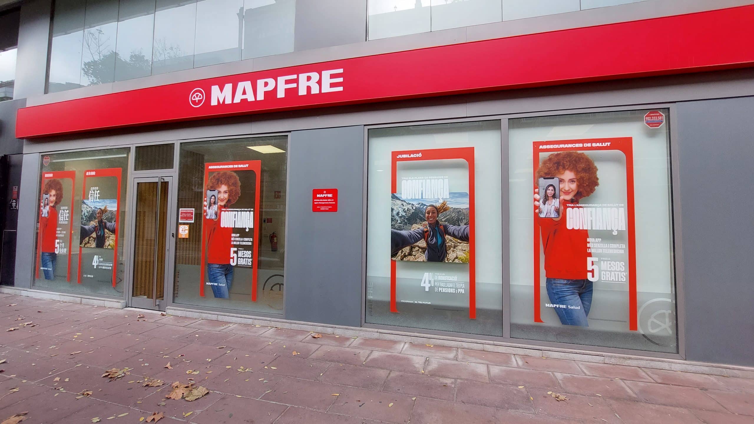 Oficina de Seguros MAPFRE HOSPITALET DE LLOBREGAT SANTA EULALIA 176